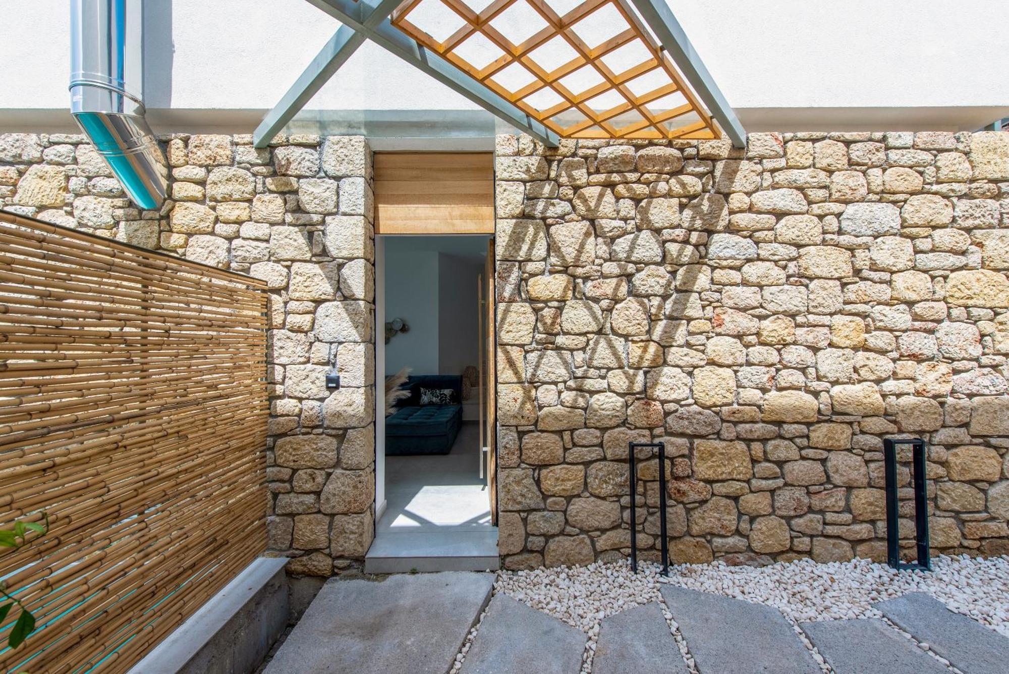 הוילה קלמאטה Lithos Retreat 1 מראה חיצוני תמונה